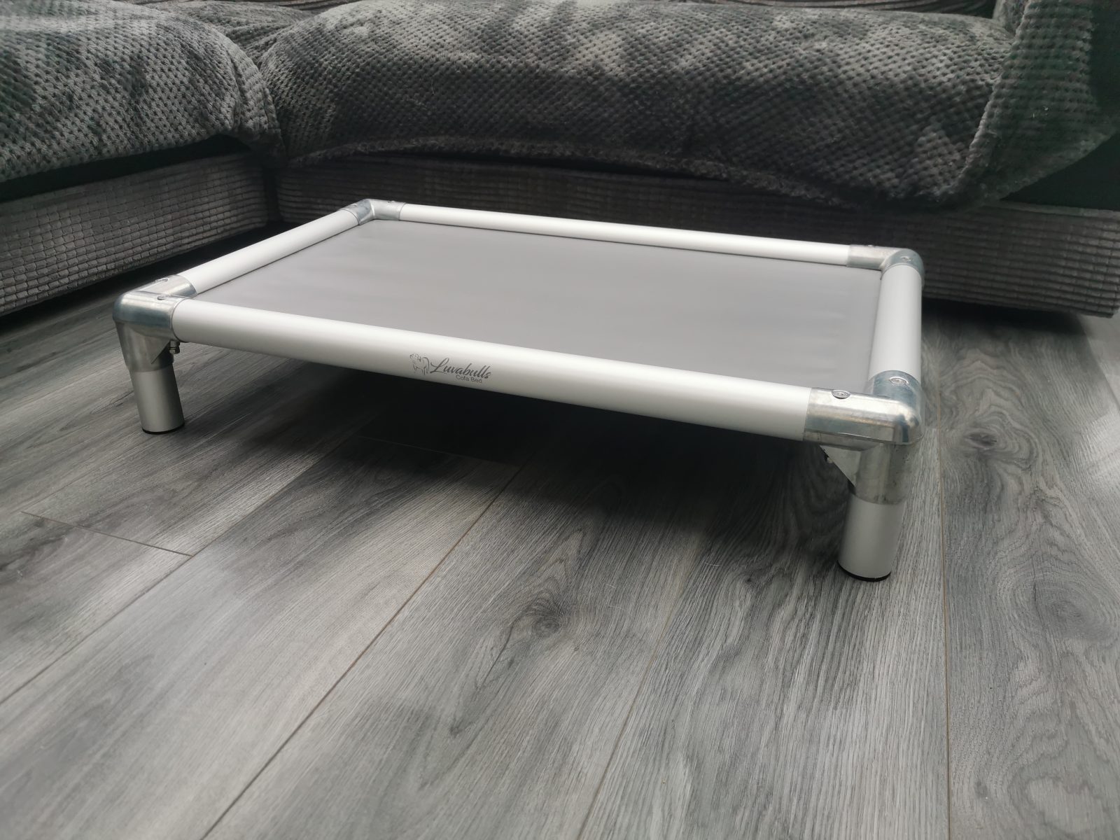 The Cofa Bed: aluminium frame and grey platform